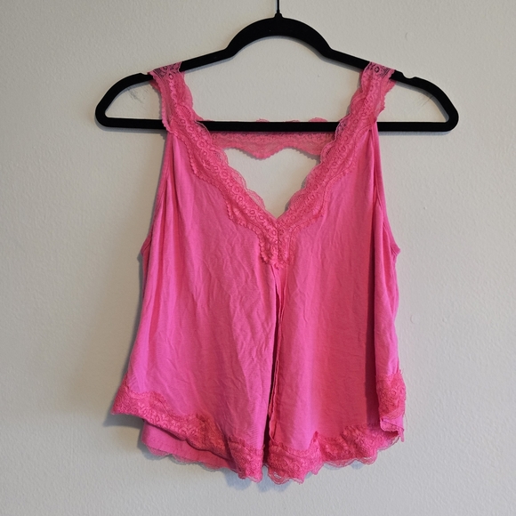 POL Tops - POL Pink Lace Trim Tank Top M